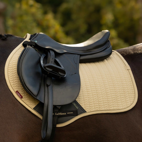 Lemieux Essence Close Contact Square Saddle Pad - Pear