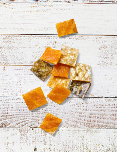 FINFARE Freeze-Dried  Salmon Skin Bites for Cats - 1oz Cat Treat